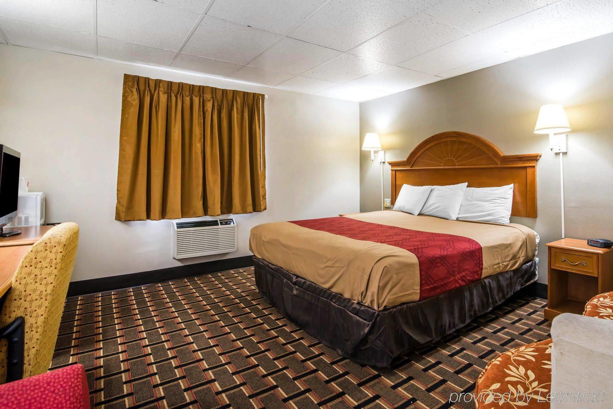 Econo Lodge New Paltz Extérieur photo