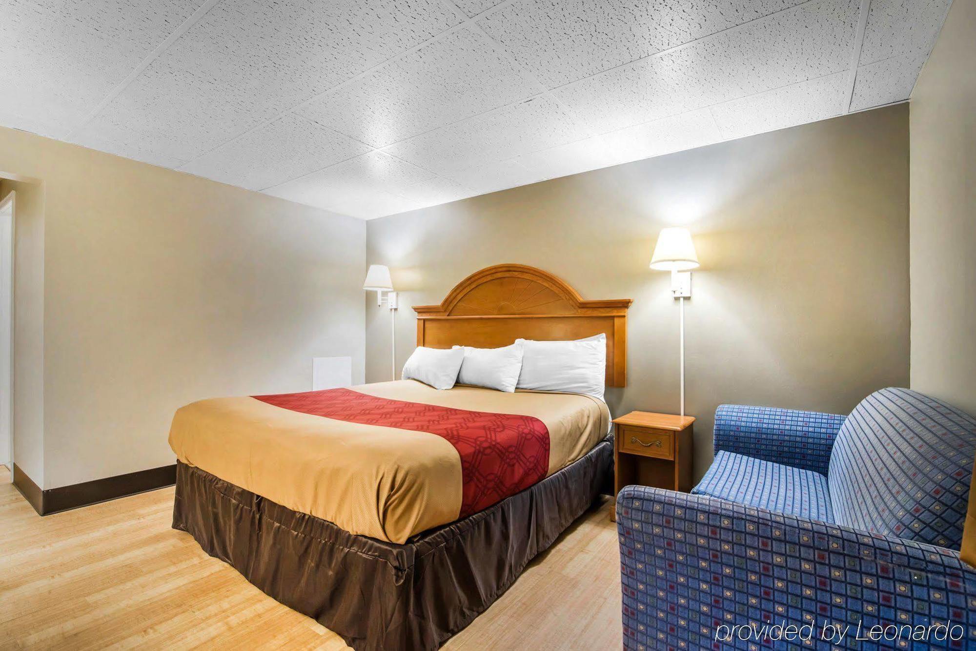 Econo Lodge New Paltz Extérieur photo
