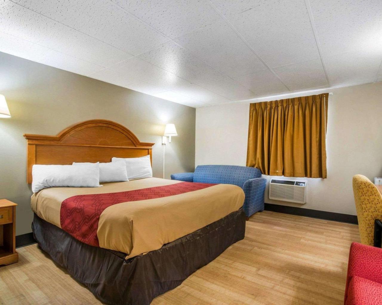 Econo Lodge New Paltz Extérieur photo