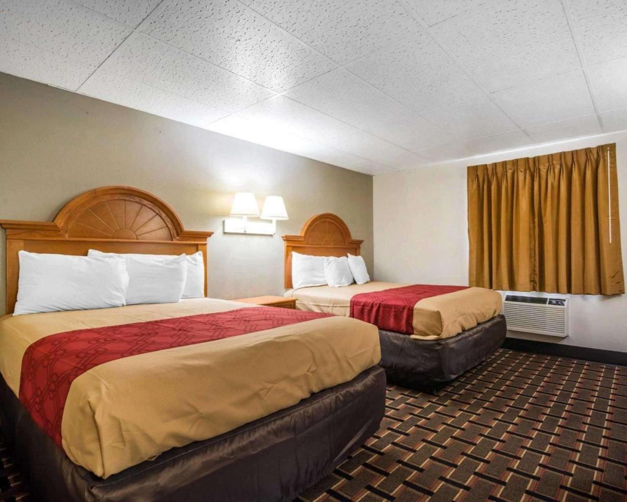 Econo Lodge New Paltz Extérieur photo